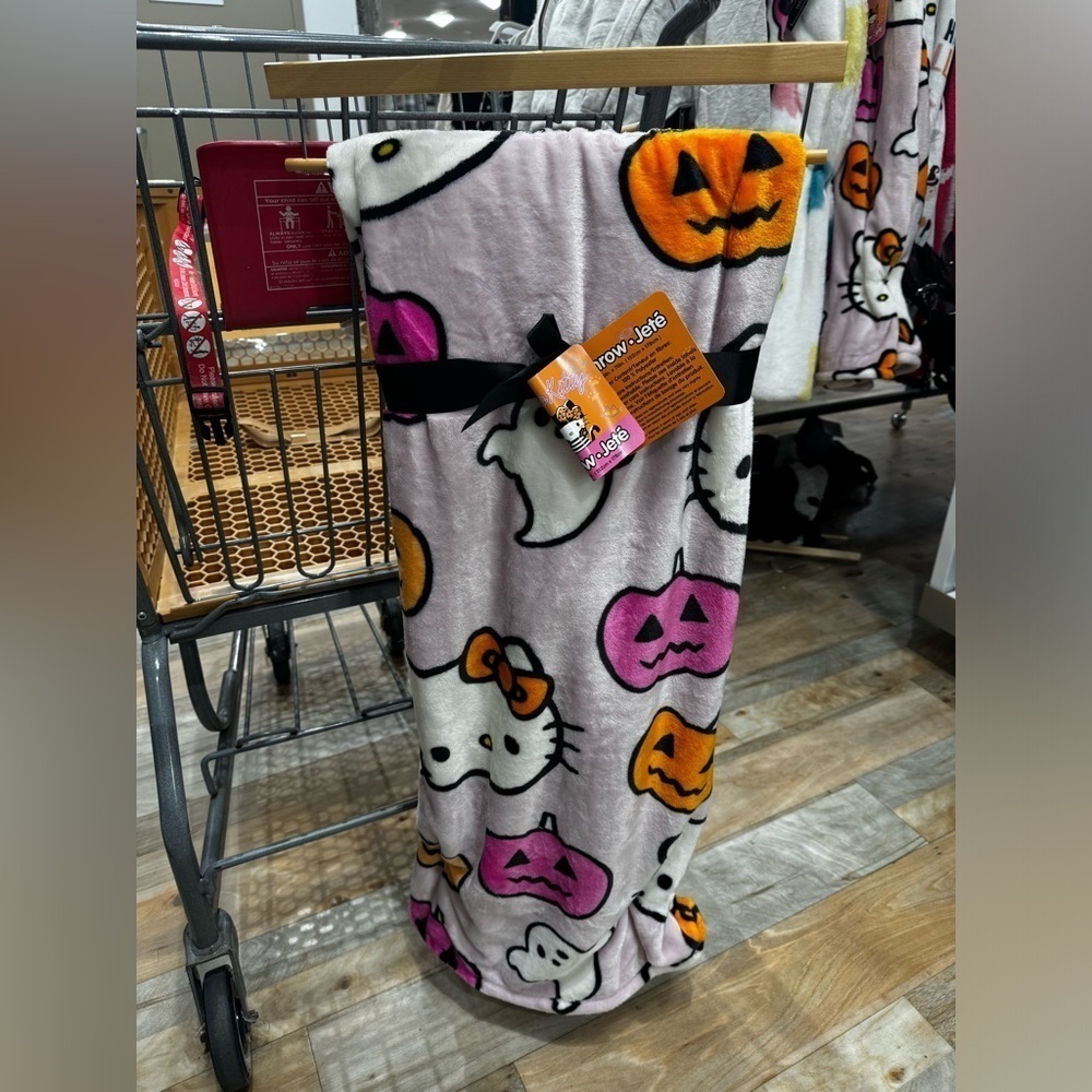 Hello Kitty Halloween Pink Ghost & Pumpkin Blanket